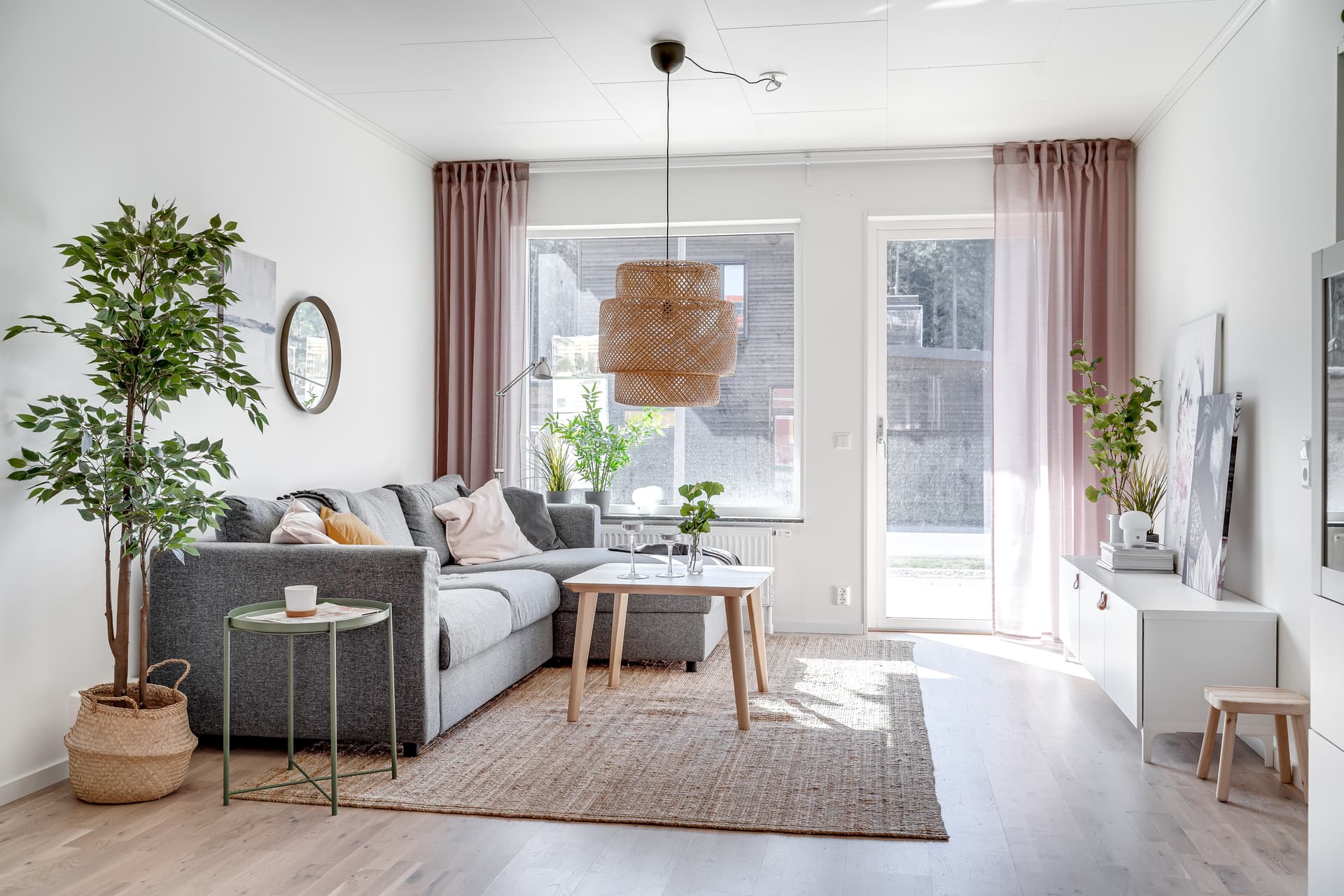 Knärotsvägen, Gävle