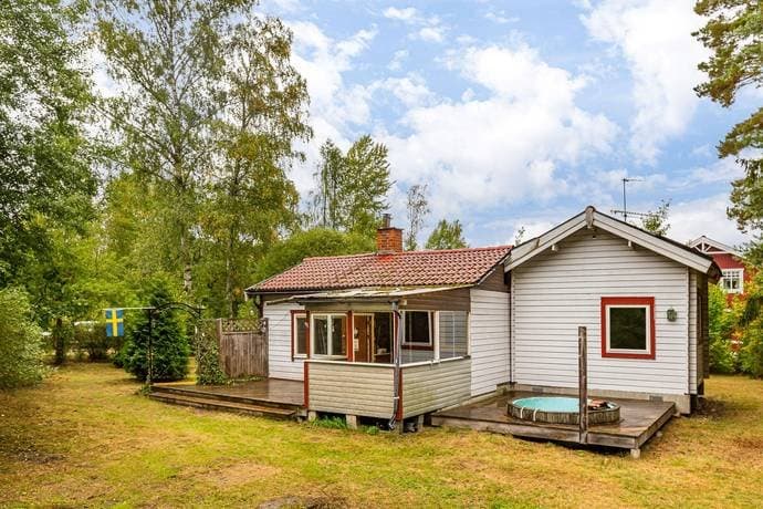 Björktrastvägen, Eskilstuna